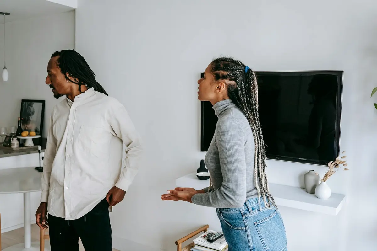 Healthy Arguments in Relationships: How to Fight Fair and Repair: What healthy arguments actually look like