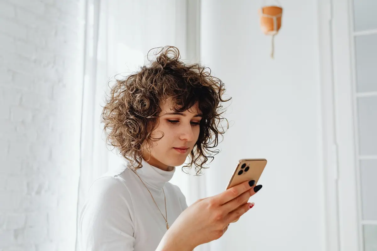Does He Like Me or Is He Just Being Nice?: Signs he is flirting, not just being friendly